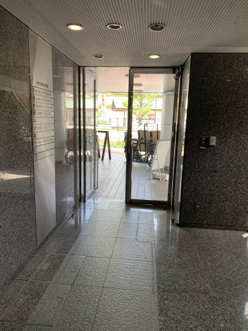 両国ガイビル國技館前