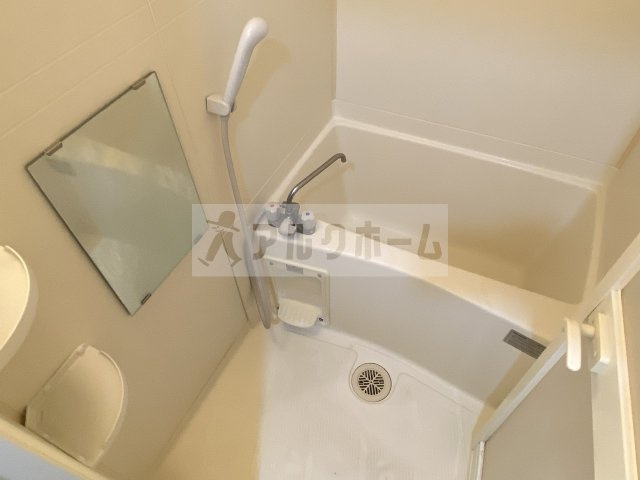 ベルドミール末広3番館の浴室