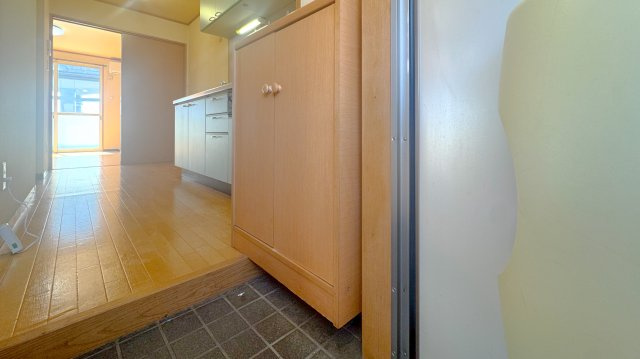 White Lotusの玄関