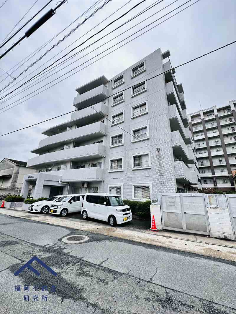 エクレール福重の外観