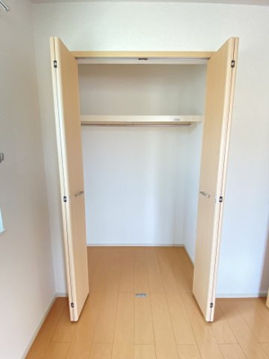 【収納】 | リノ小松原　Ⅱ | ※同物件、別のお部屋の写真です。