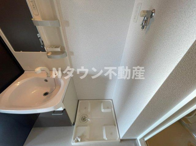 【設備】 | プレミアムコート名古屋金山インテルノ | 洗濯機置き場です