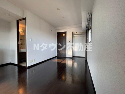 【その他】 | プレミアムコート名古屋金山インテルノ | ゆったりした洋室です