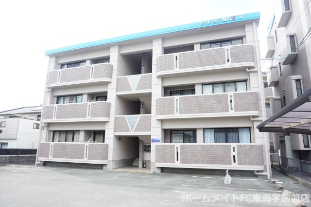 ヴィレッジMt　Firstの外観