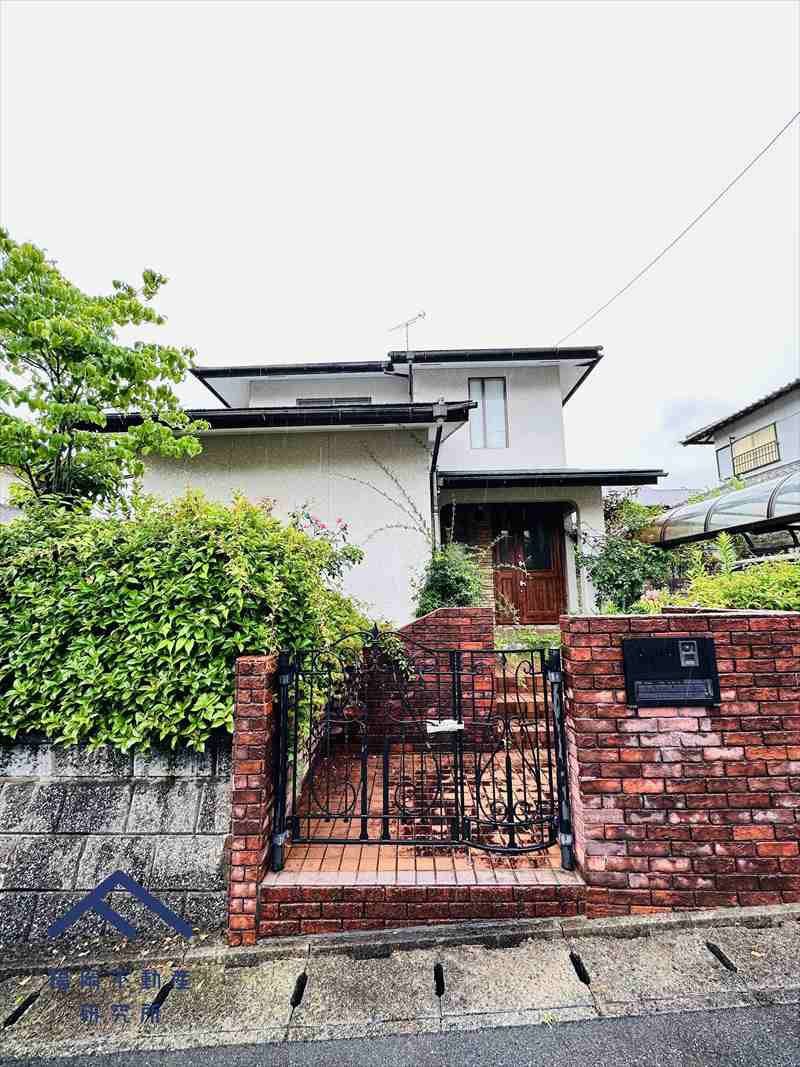 宗像市自由ヶ丘南１丁目　戸建ての外観