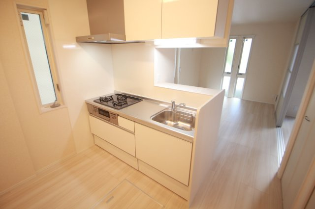 ＴＳＵＢＡＫＩ ＨＯＵＳＥのキッチン|前回募集時の写真です。現況優先