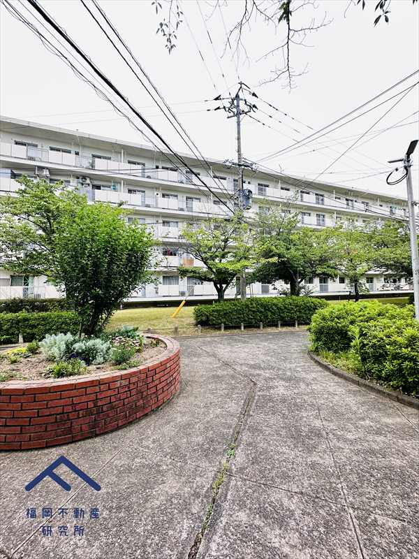 美室団地4号棟の外観