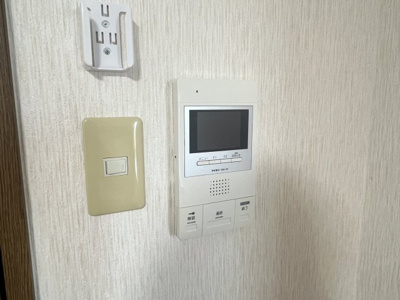 【セキュリティ】 | ステラハウス１１ | モニター付きインターホンです