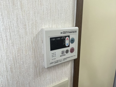 【設備】 | ステラハウス１１ | 給湯器リモコンです