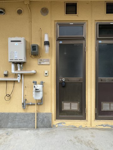 双葉ハイツのその他|洗濯機は外置き。ご近所さんと会話しながらする洗濯も楽しいかも。