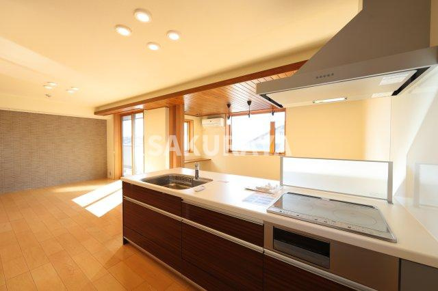 マストライフ足利のキッチン|現況と異なる場合がございます。