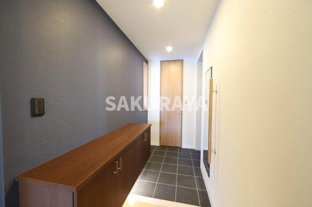 マストライフ足利の玄関|現況と異なる場合がございます。