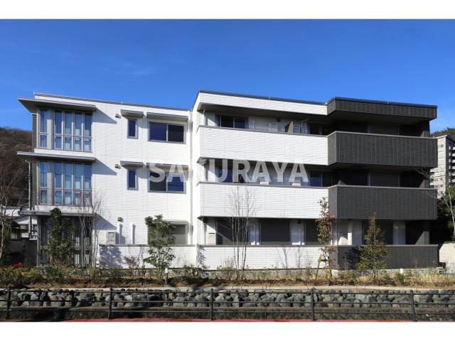 マストライフ足利の外観