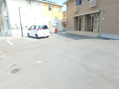【駐車場】 | セジュールAMIKA3