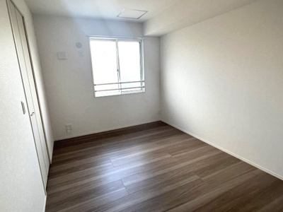 【寝室】 | ラポール岡本