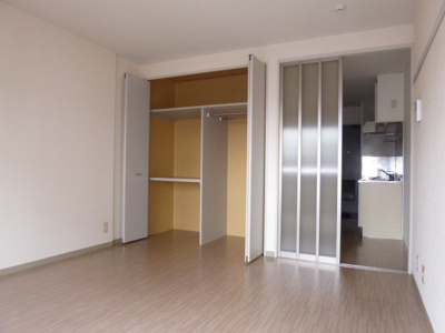 【寝室】 | グリーンハイツ味野 | 洋室