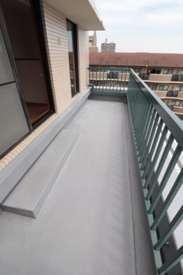 【バルコニー】 | パラッツオ京橋