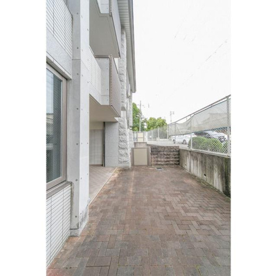 【庭】 | サンライズ緑丘