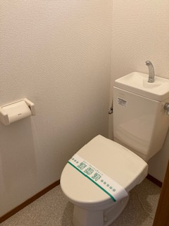 【トイレ】 | 小窓あり