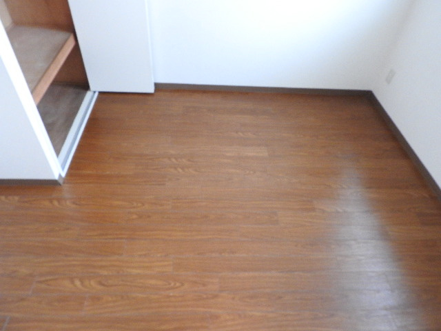 ロイヤルハイツ・すみよしの寝室|他のお部屋の参考写真となります。