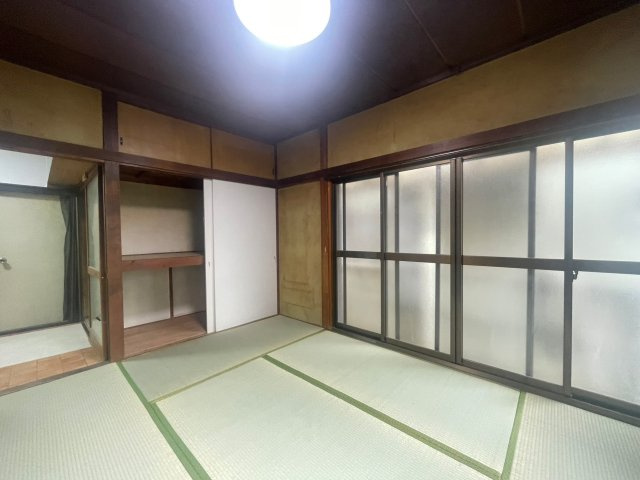 西馬橋2丁目戸建の収納