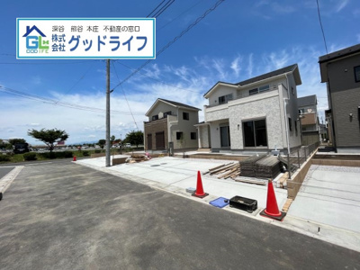 【前面道路含む現地写真】 | 上里町金久保　新築住宅　全8棟　2号棟
