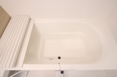 ※風呂ふたは設備ではありません