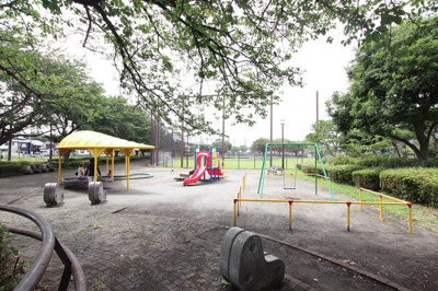 豆の遊び場まで160ｍ