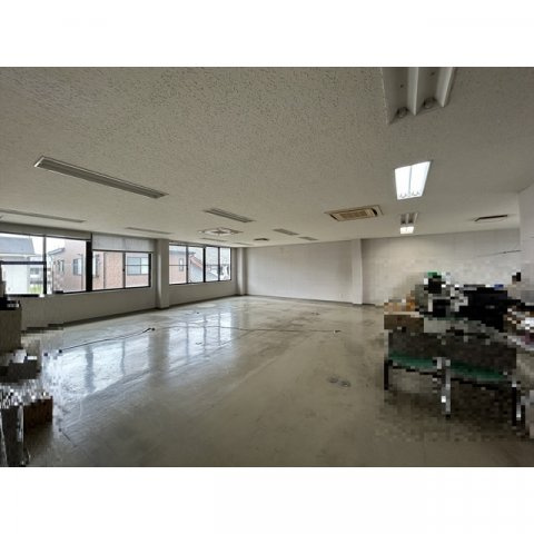 市橋5丁目倉庫付事務所の内装