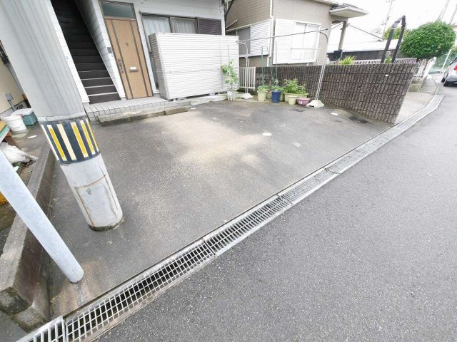 Youwa　Houseの駐車場