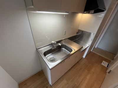 【キッチン】 | プレミアウエイブ | お料理しやすいキッチンです