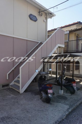 【その他共用部分】 | シングルハイツ | シングルハイツ　駐輪場