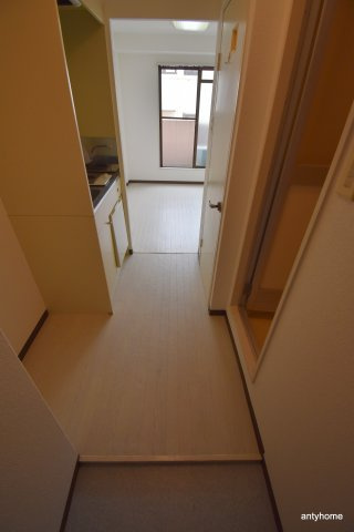 ロイヤル柴島　の内装