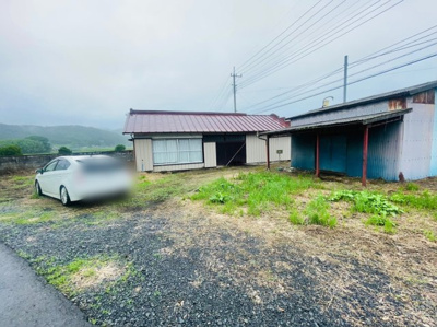 【駐車場】 | 東茨城郡城里町　《倉庫付き!!》中古戸建