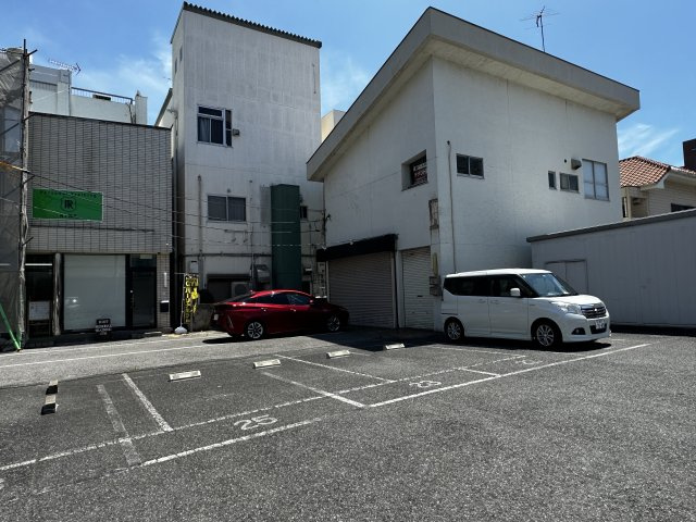 大和1丁目　店舗・事務所（駅徒歩7分,駐車場２台付）の駐車場