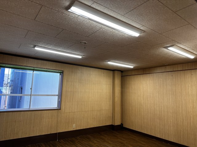 大和1丁目　店舗・事務所（駅徒歩7分,駐車場２台付）