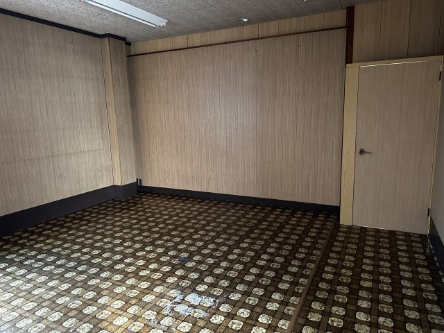 大和1丁目　店舗・事務所（駅徒歩7分,駐車場２台付）