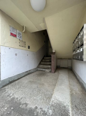 【エントランス】 | 明舞第二団地５号棟