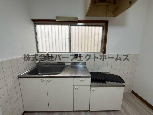 長尾元町7丁目戸建　賃貸のキッチン|お料理しやすいキッチンです