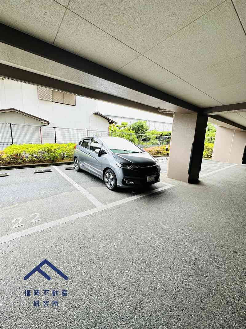 オリエントハイツ甘木の駐車場