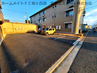 【駐車場】