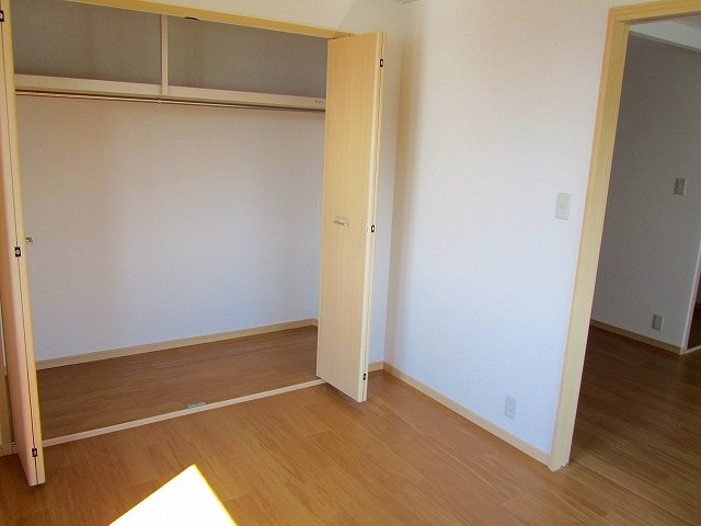 ボナール薬王寺 Ｂの収納|ちょっとした収納スペースも充実しています