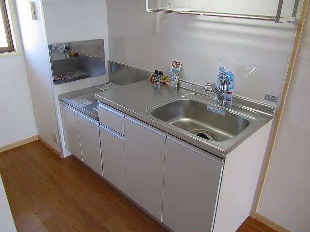 ボナール薬王寺 Ｂのキッチン|お料理しやすいキッチンです