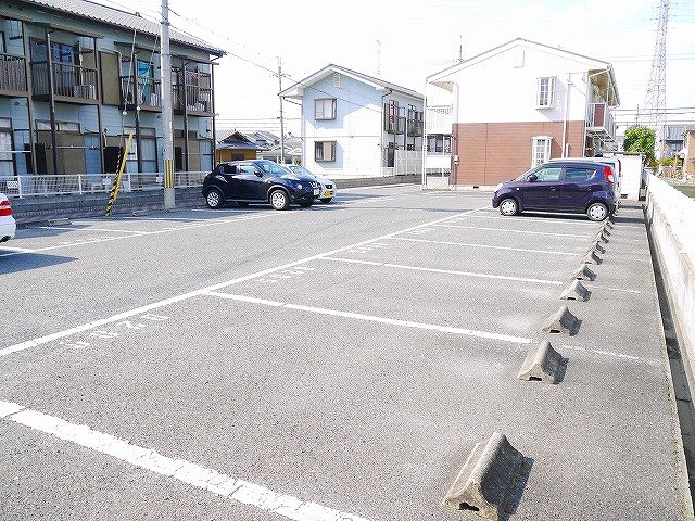 ボナール薬王寺 Ｂの駐車場|駐車場です