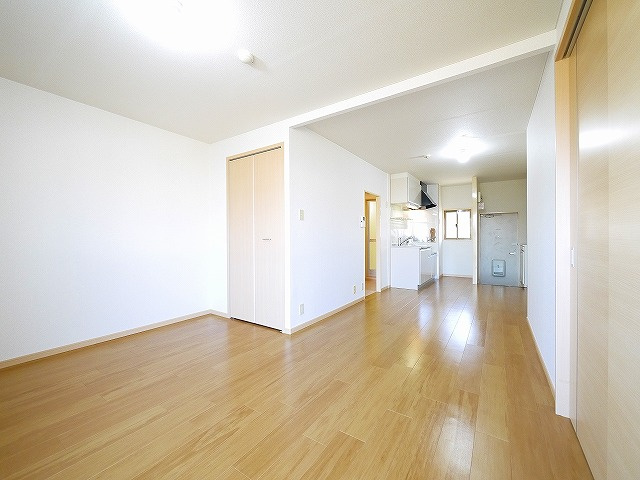 ボナール薬王寺 Ｂの居間・リビング|リビングです