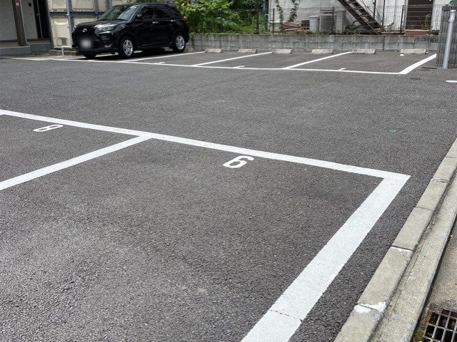クレイノぬくもりの駐車場