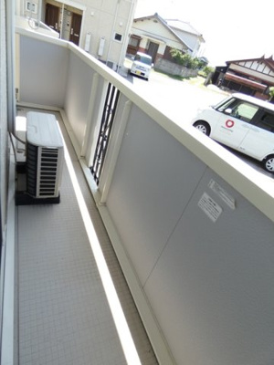 【バルコニー】 | グランモアキワラ B棟 | 落ち着いた時間を過ごせるバルコニーです