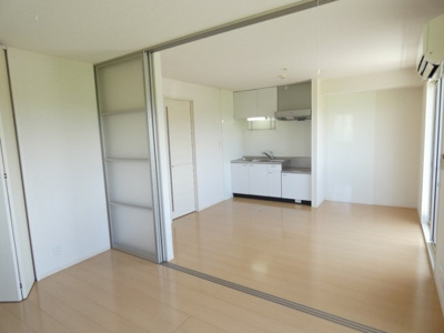 【居間・リビング】 | グランモアキワラ B棟 | おしゃれな居間です