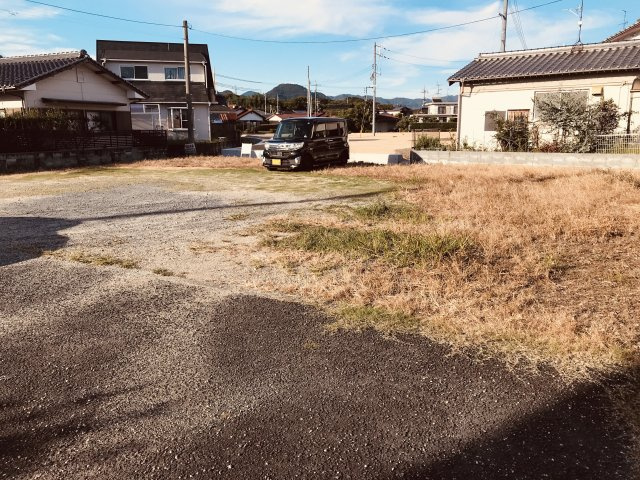 平川　売土地の外観