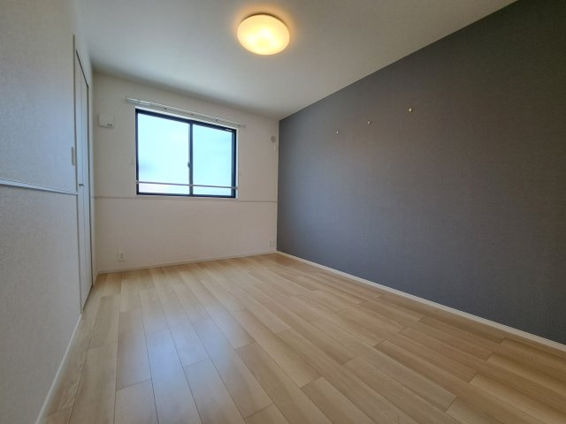 ネオ　エルブ　Ⅱの洋室